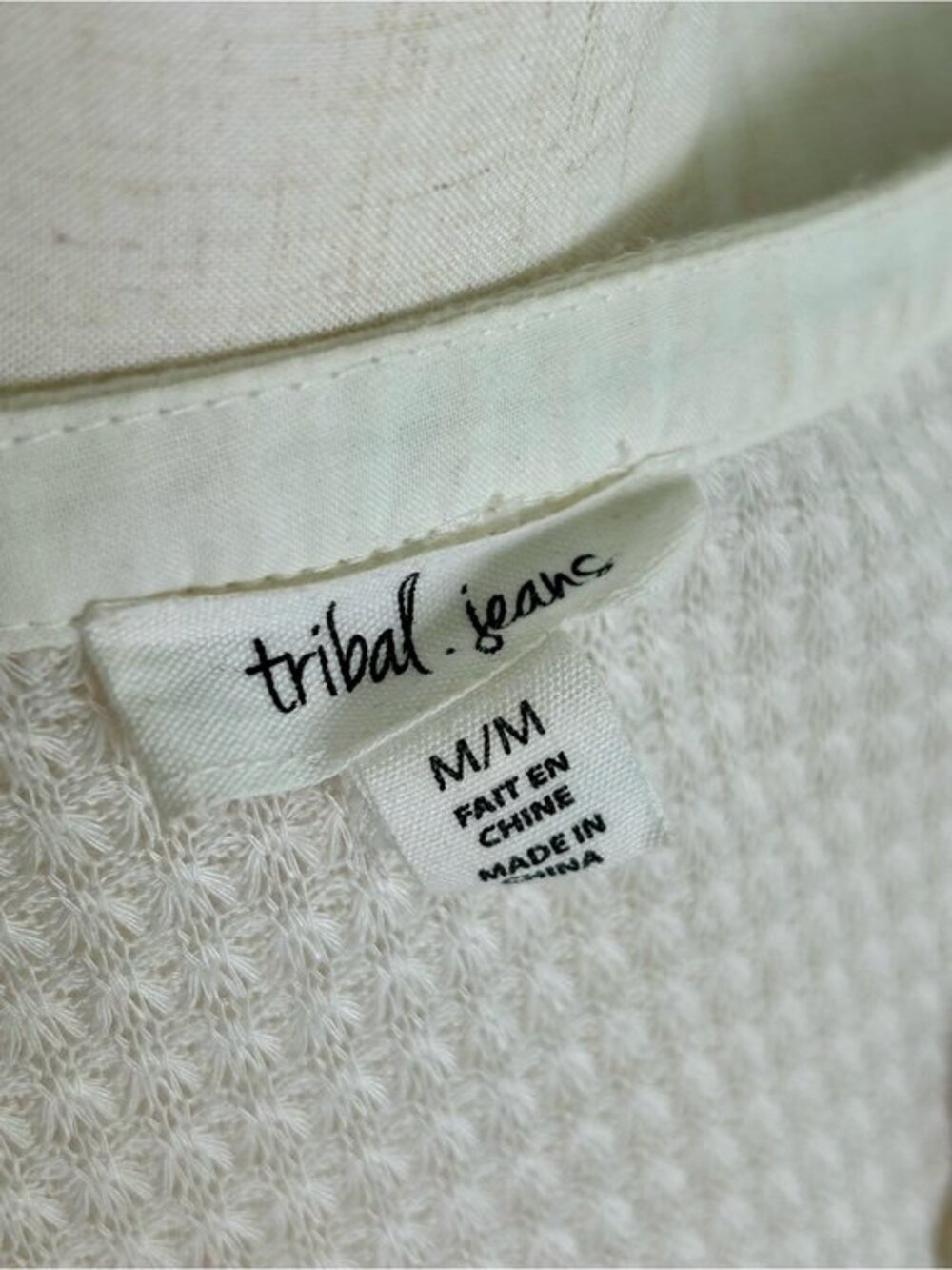 Casual Long Sleeve Top Cream Size M Women's Sweater — Like New - Picture 8 of 9